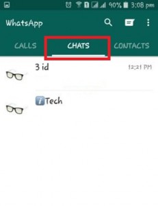 Докоснете Chats на WhatsApp
